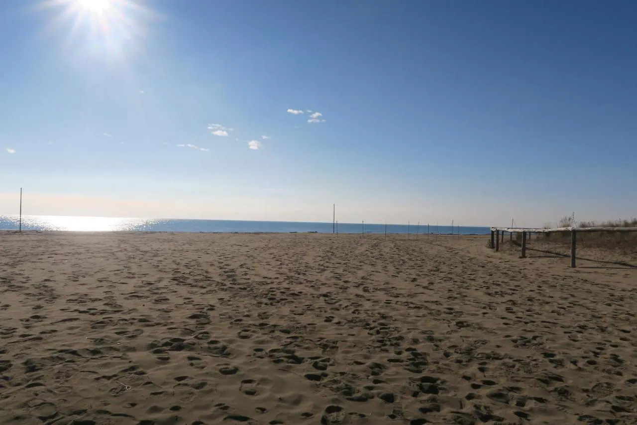 Hotel Laura Cavallino-Treporti 0*,  Italy