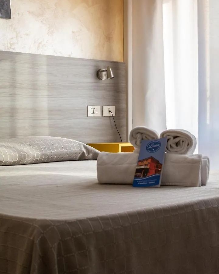 Hotel Laura Cavallino-Treporti 0*,